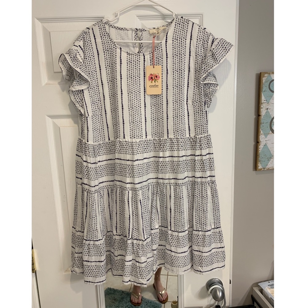 Red dress boutique. NWT.